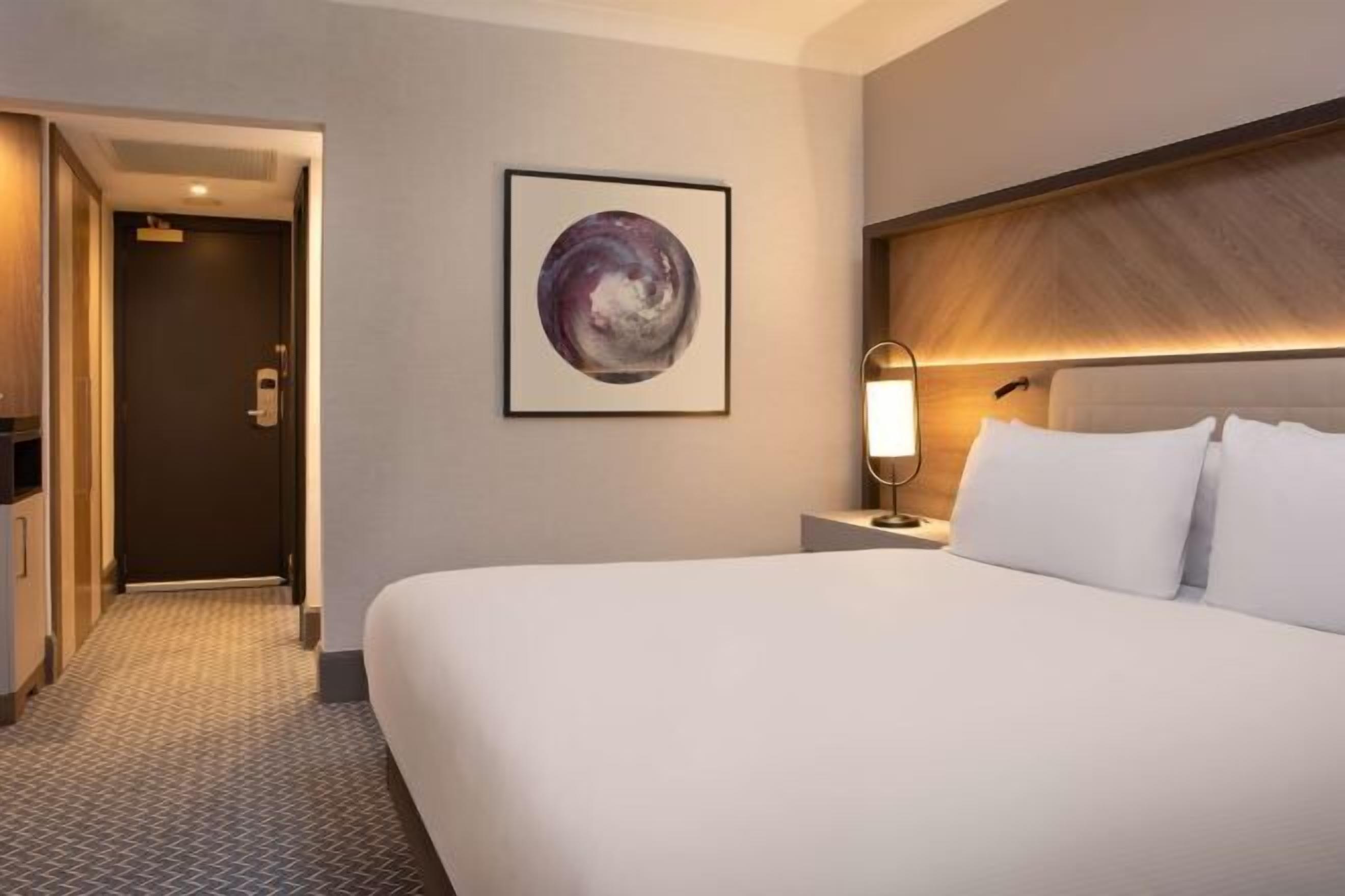 Coffres-forts dans les chambres, bureau, rideaux occultants