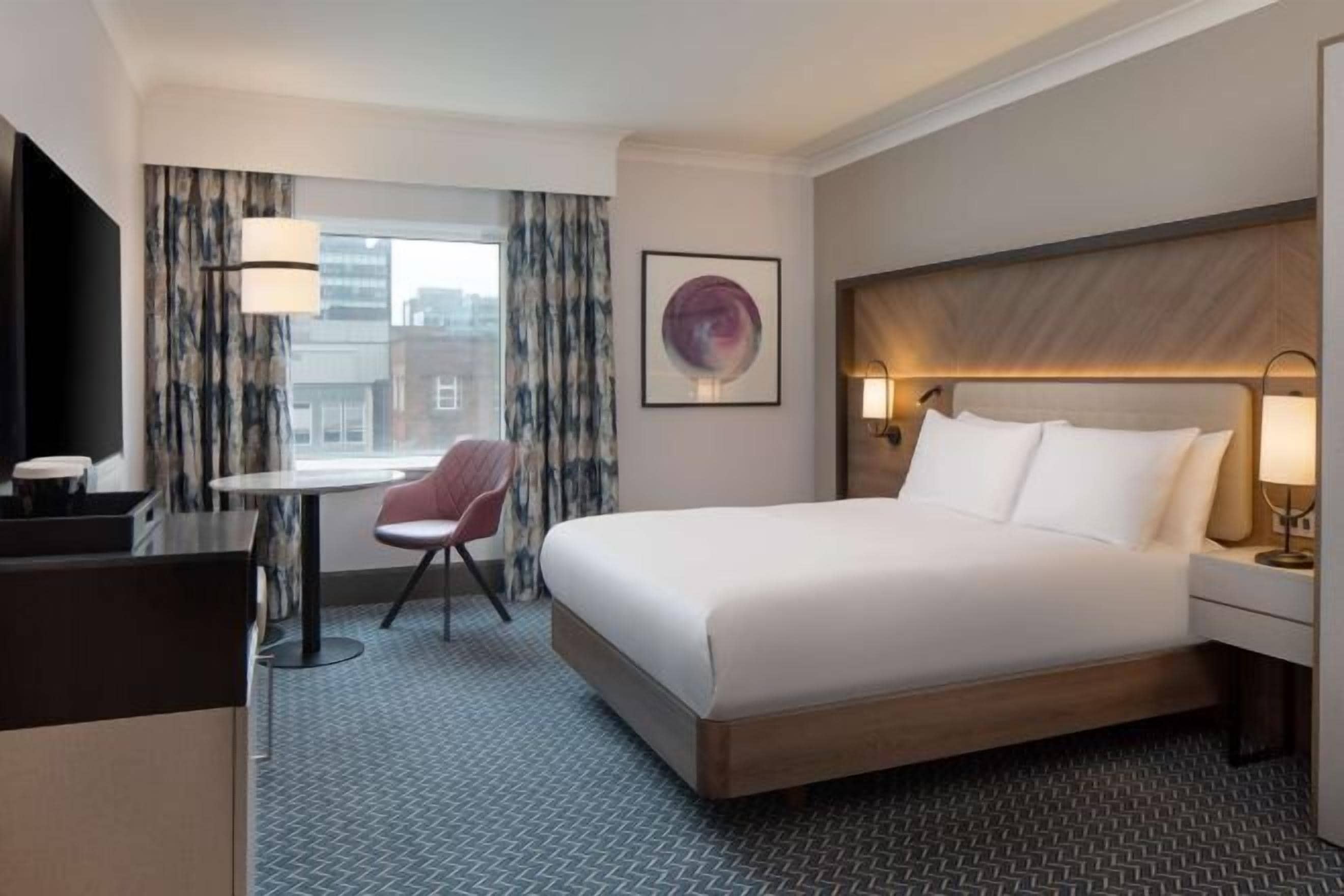 Coffres-forts dans les chambres, bureau, rideaux occultants