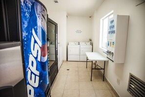 Standard Room, 2 Queen Beds, Accessible, Non Smoking | Vending machine