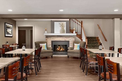 Travelodge Suites by Wyndham Moncton