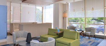 Holiday Inn Express & Suites Buffalo Downtown - Medical CTR by IHG