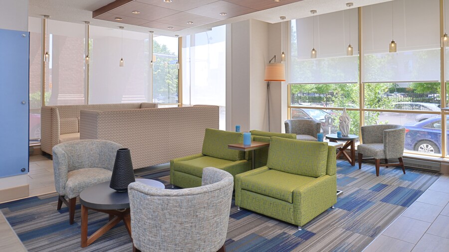Holiday Inn Express & Suites Buffalo Downtown - Medical CTR by IHG