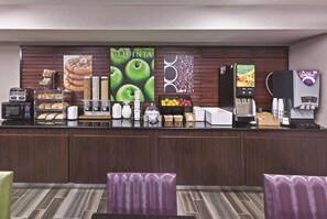 Desayuno buffet incluido todos los días