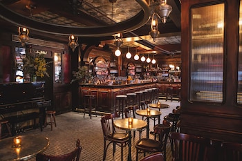Bar (on property) at Hotel Edison Times Square
