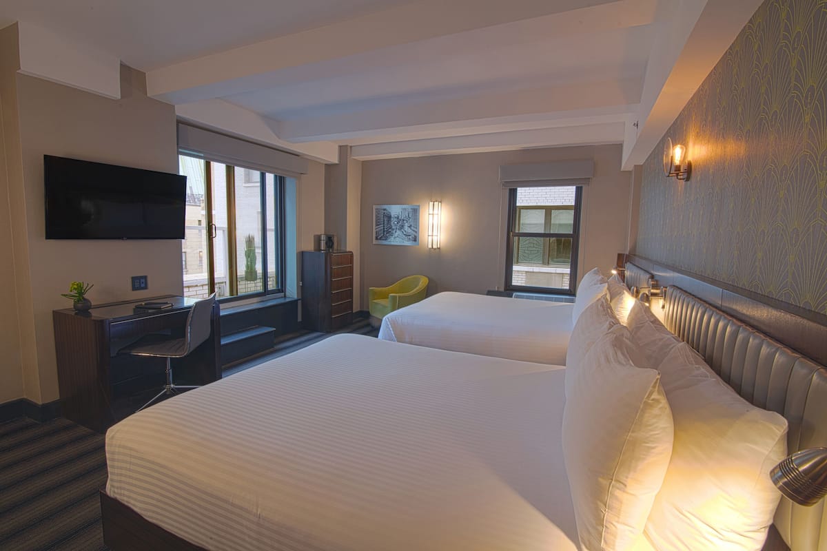 Hochwertige Bettwaren, Daunenbettdecken, Pillowtop-Betten, Zimmersafe