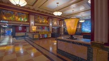 Lobby lounge