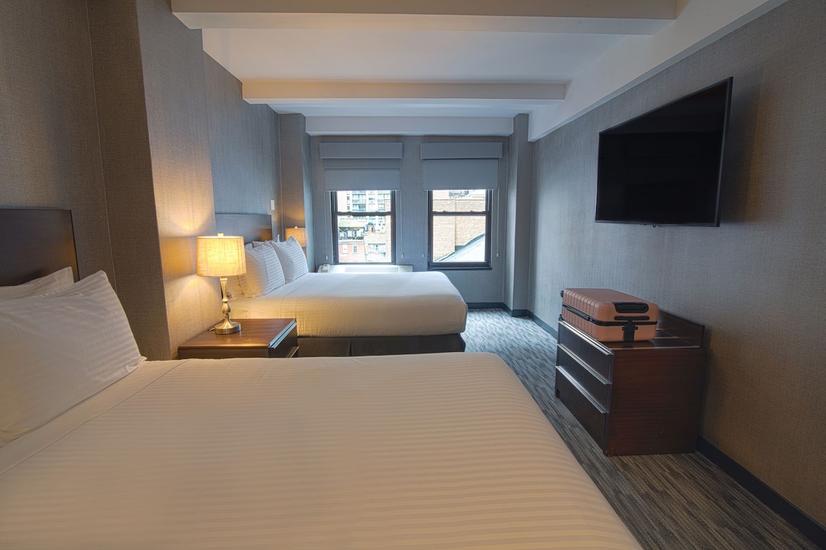 Hochwertige Bettwaren, Daunenbettdecken, Pillowtop-Betten, Zimmersafe