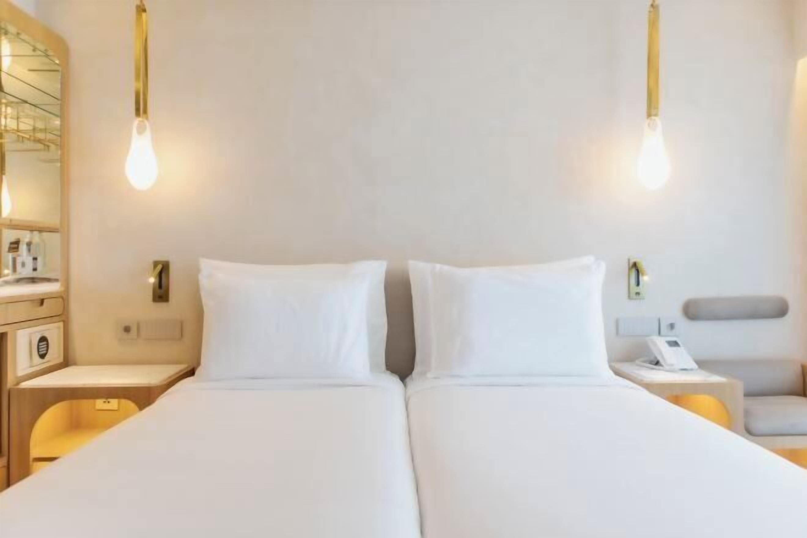 Literie de qualité supérieure, minibar, coffres-forts dans les chambres