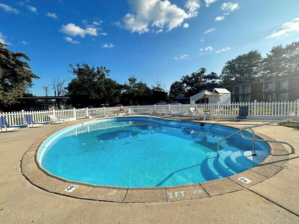 Seasonal outdoor pool