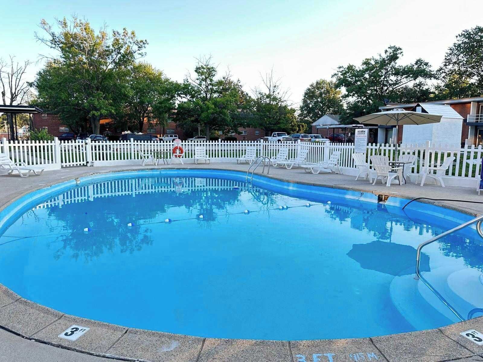 Alberca al aire libre por temporada 