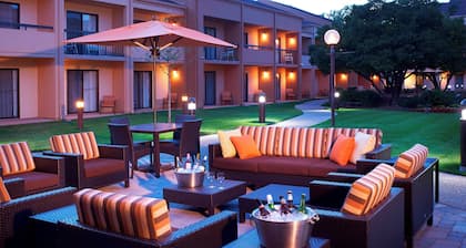 Courtyard by Marriott Chicago Arlington Heights / South