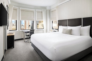 Standard Room, 1 King Bed | Egyptian cotton sheets, premium bedding, down comforters, pillowtop beds at The Gregorian