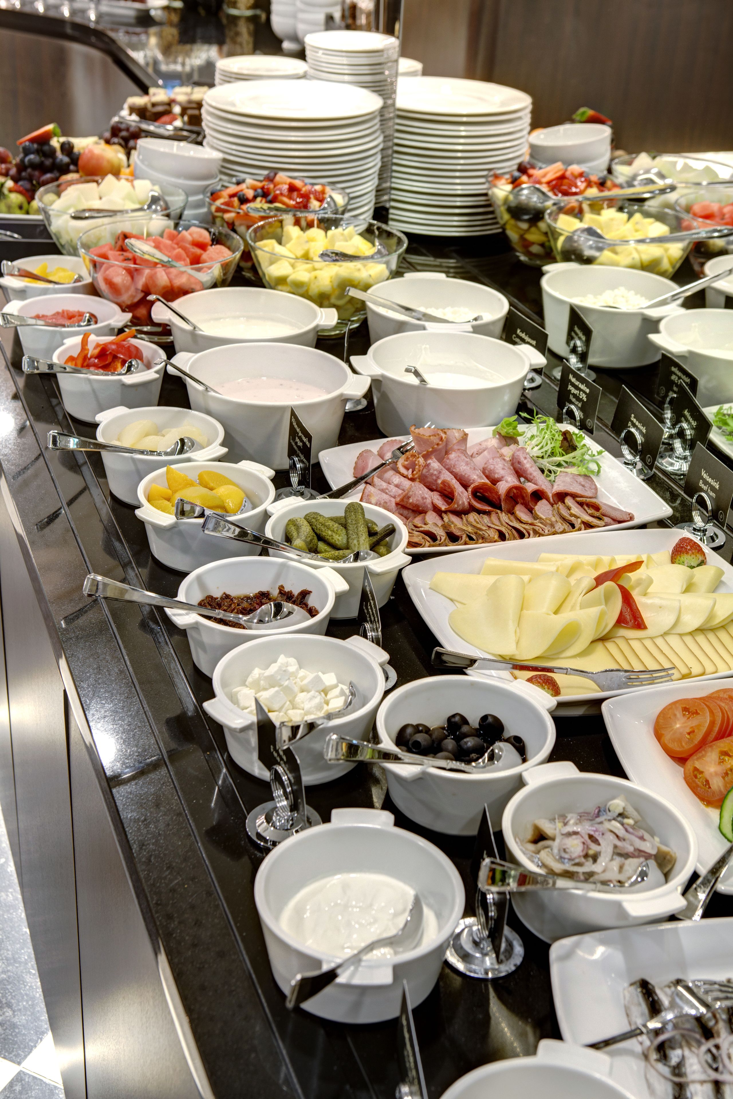 Daily buffet breakfast (EUR 20 per person)