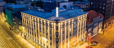 Front of property - evening/night