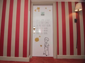 Little Prince connecting room