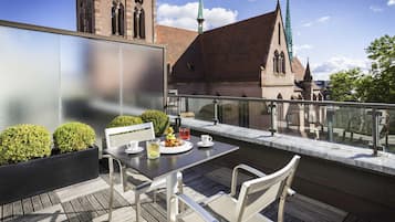 Suite (Opera) | Terrace/patio