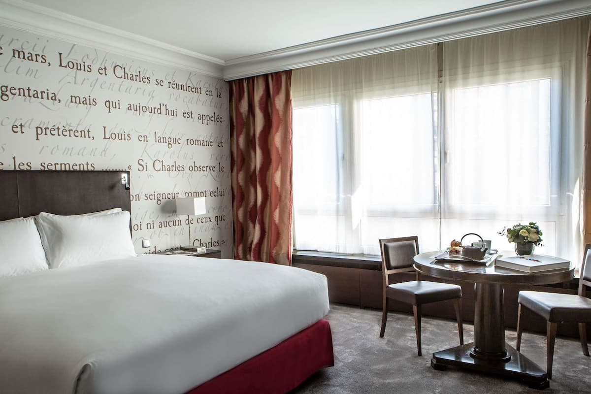 Luxury Room, Garden View | 1 bedroom, premium bedding, down duvets, pillow-top beds