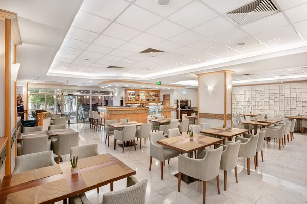 Café - Danubius Hotel Arena (Budapest)