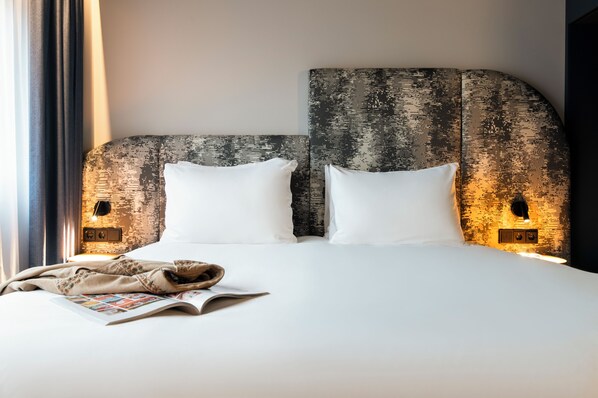 TRIBE Apartment, 1 Double Bed | Premium bedding, pillowtop beds, in-room safe, desk - TRIBE Den Haag Centraal (The Hague)