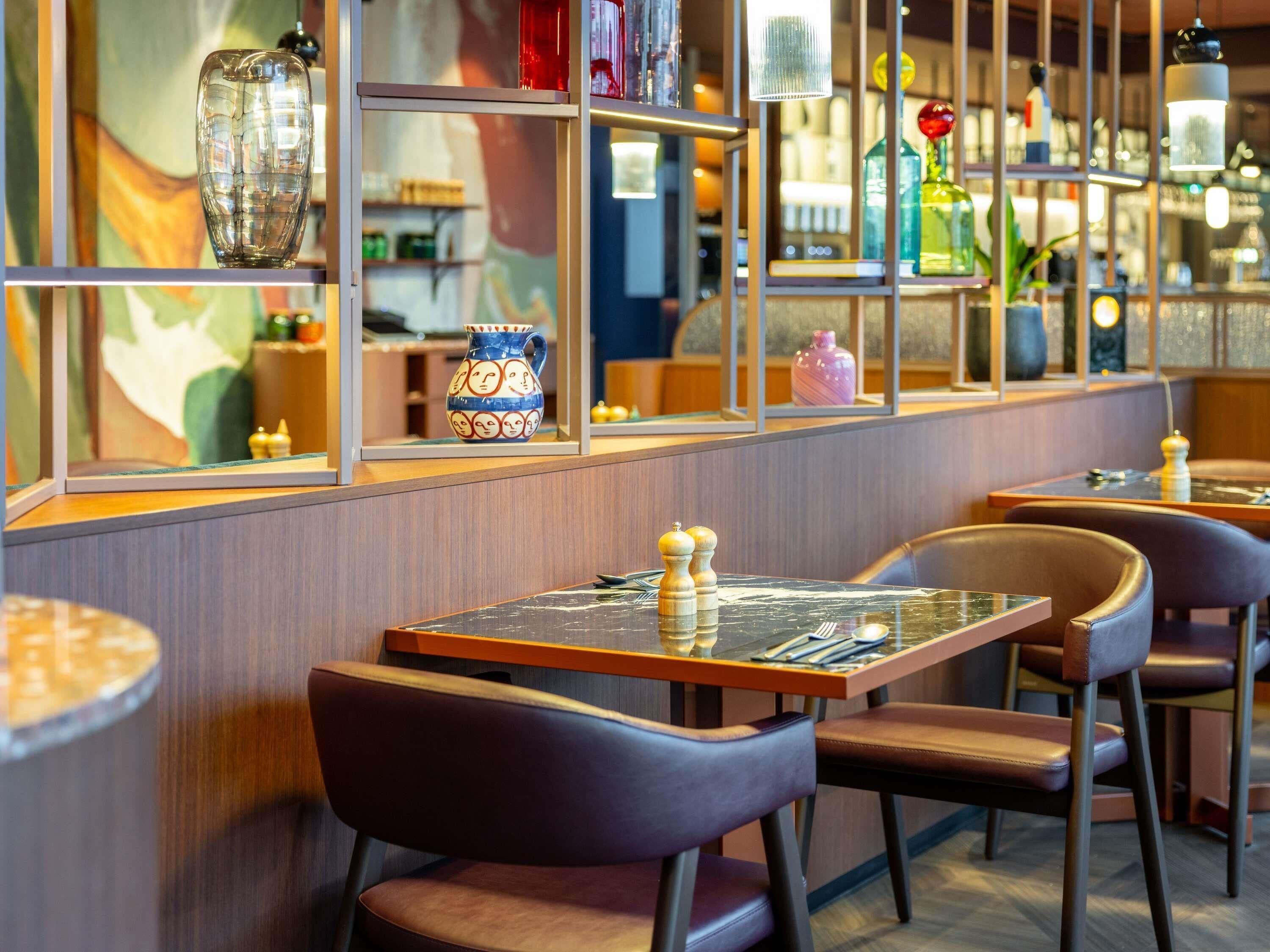 Cocktail bar 