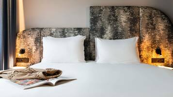 Appartement, 1 tweepersoonsbed | Luxe beddengoed, pillowtop-bedden, een kluis op de kamer, een bureau