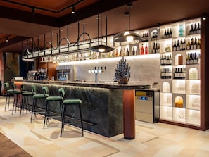 Cocktail bar - TRIBE Hotel Den Haag Centraal - Opened December 2025 (The Hague)