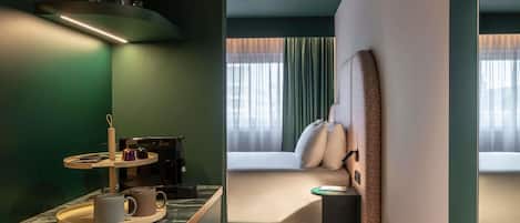 Hochwertige Bettwaren, Pillowtop-Betten, Zimmersafe, Schreibtisch