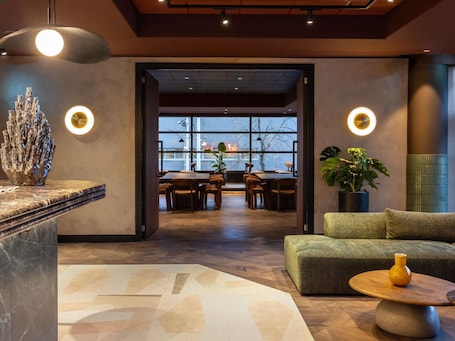Cocktail bar. TRIBE Hotel Den Haag Centraal - Opened December 2025
