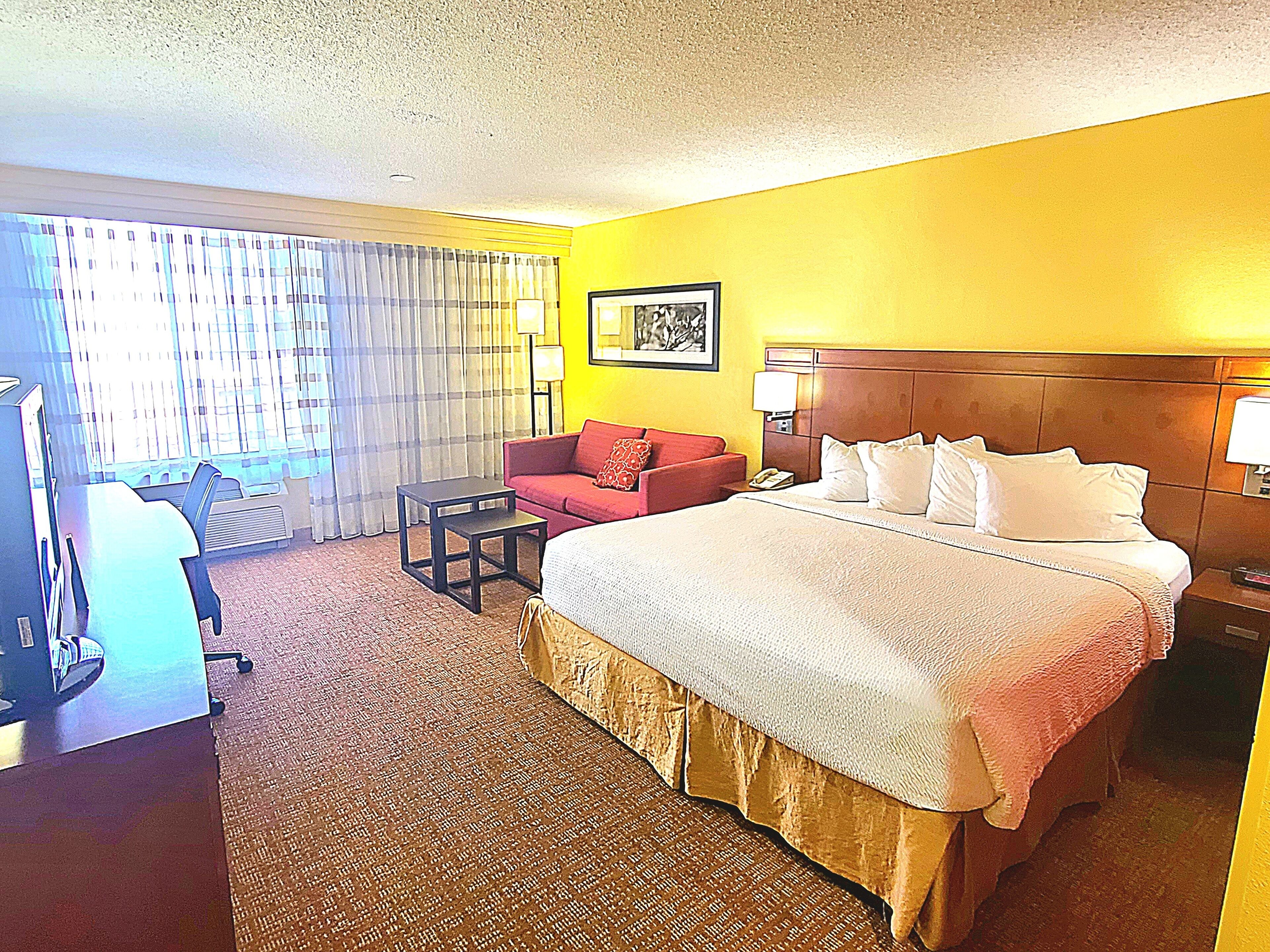 Roupas de cama antialérgicas, escrivaninha