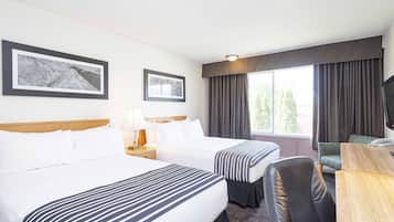 Standard Suite, 2 Double Beds, Kitchenette | 1 bedroom, desk, laptop workspace, blackout drapes