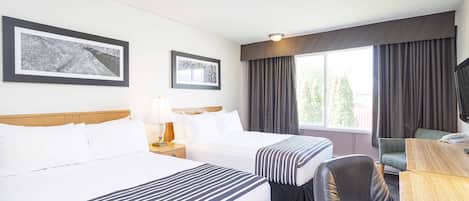 Standard Suite, 2 Double Beds, Kitchenette | 1 bedroom, desk, laptop workspace, blackout drapes