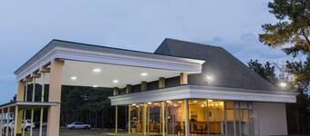 Garden Inn