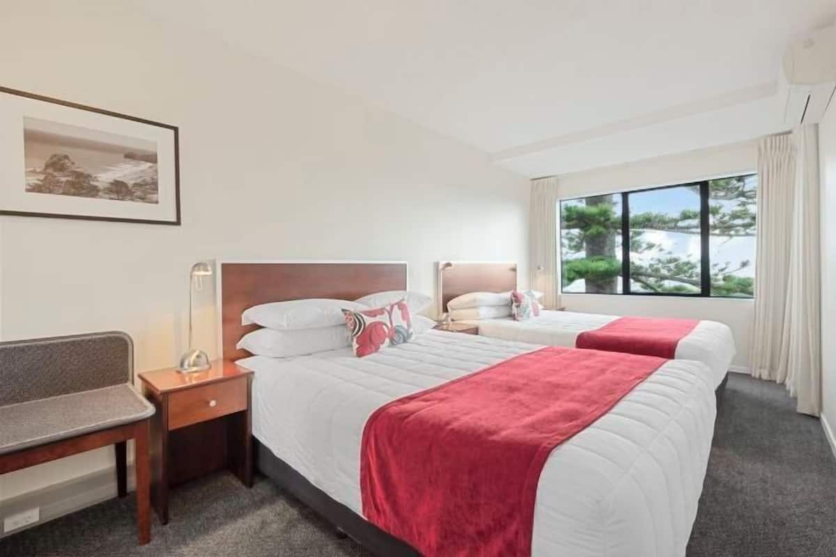1 bedroom, laptop workspace, iron/ironing board, cots/infant beds