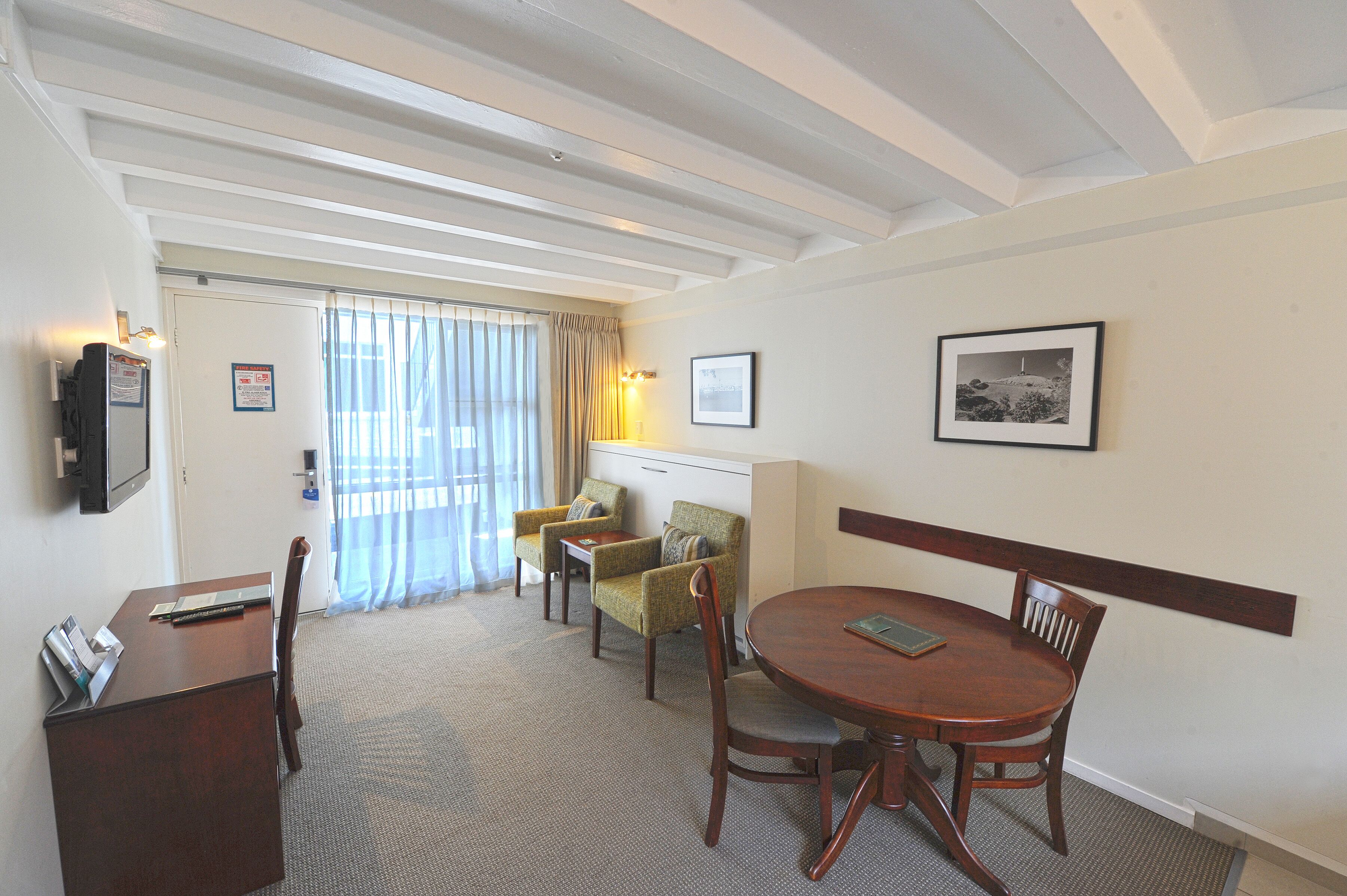 Foto - The Parnell Hotel & Conference Centre