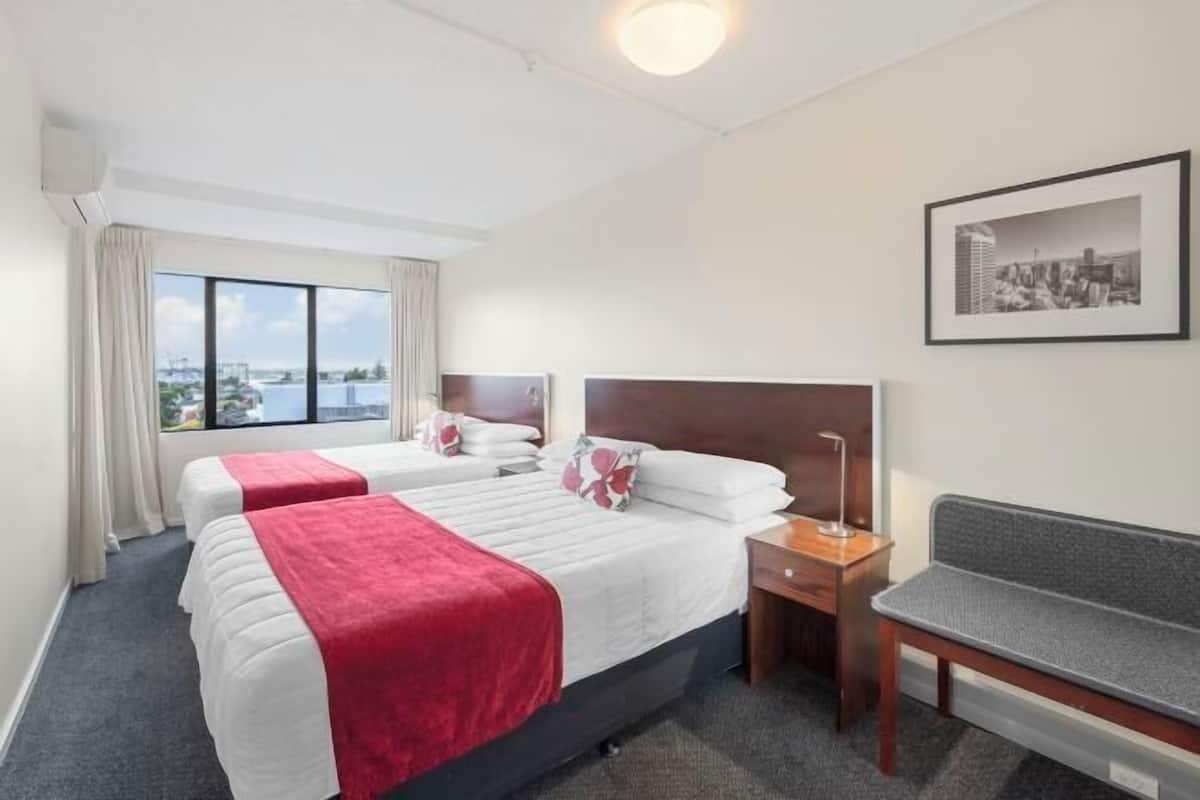 1 bedroom, laptop workspace, iron/ironing board, cots/infant beds