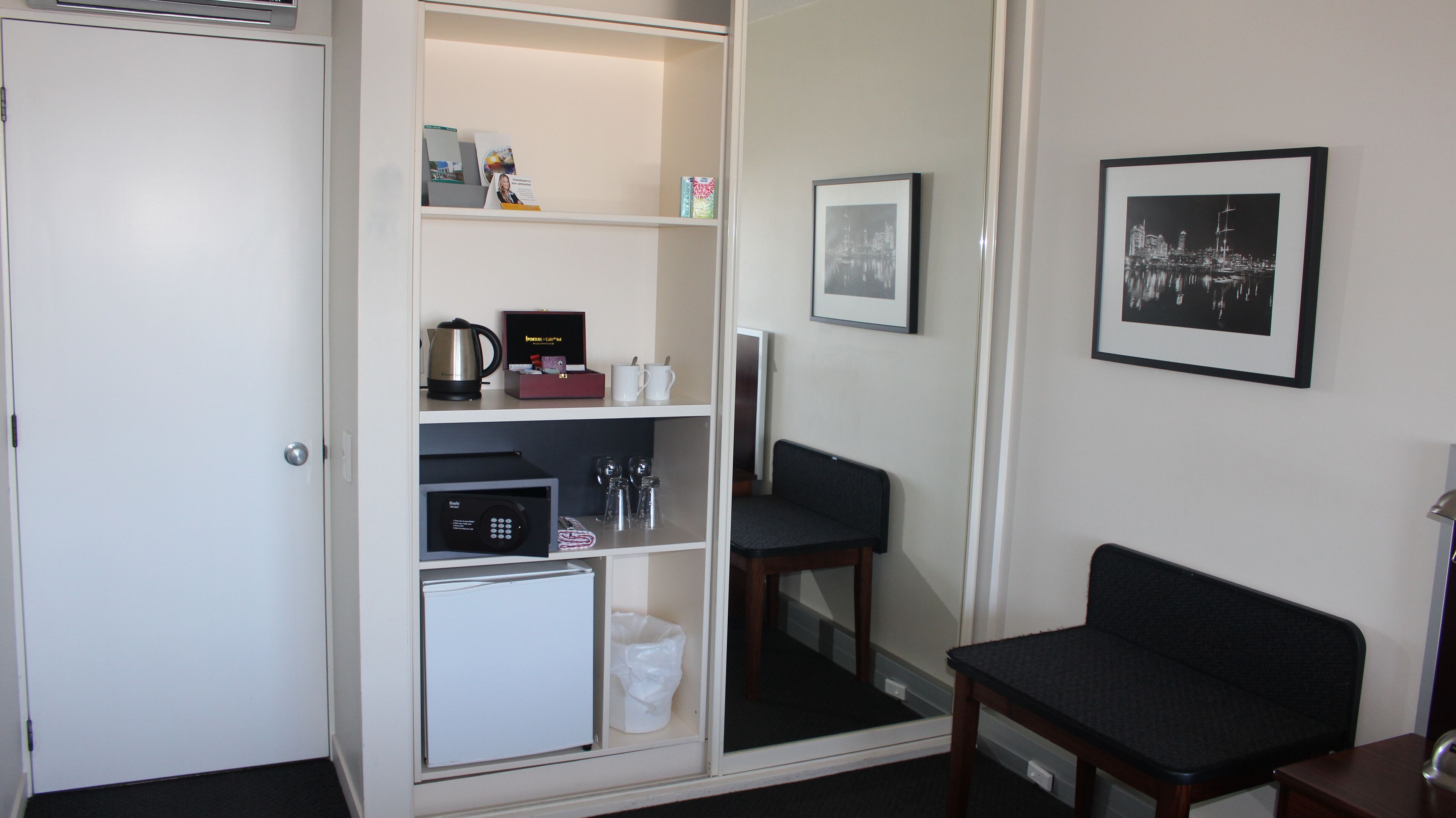 standard king room | 1 bedroom, laptop workspace, iron/ironing board, cots/infant beds