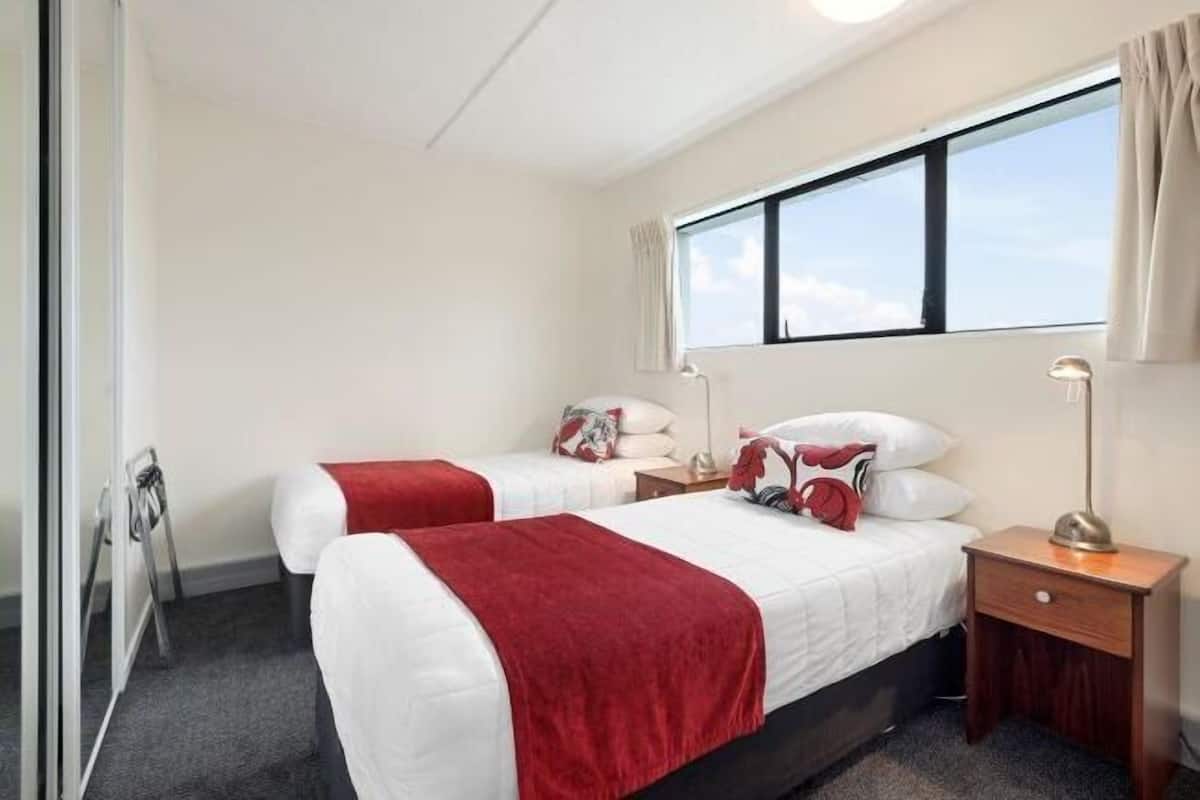 Laptop workspace, iron/ironing board, cots/infant beds, free WiFi