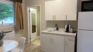 Superior-Suite, 2 Queen-Betten | Eigene KĂŒche | Mini-KĂŒhlschrank, Wasserkocher mit Kaffee-/Teezubehör