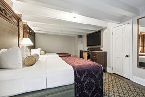Deluxe Room, 2 Queen Beds