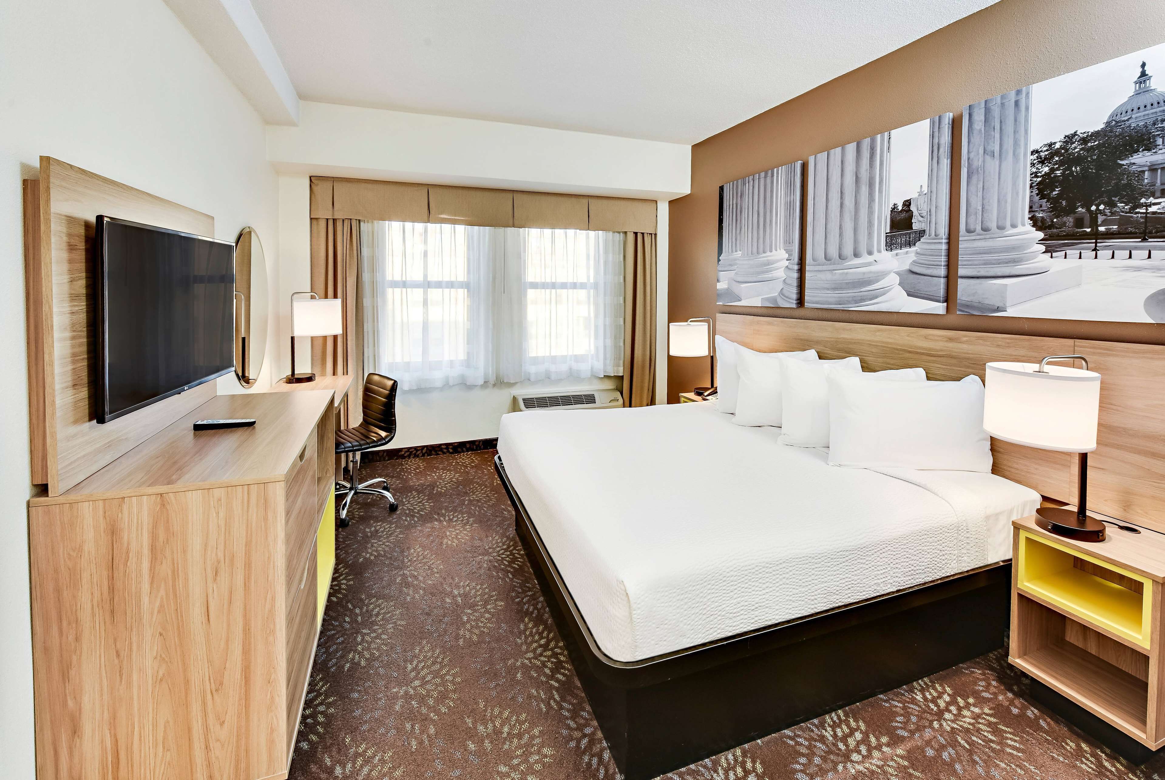 Photo - Days Inn by Wyndham Washington DC/Connecticut Avenue
