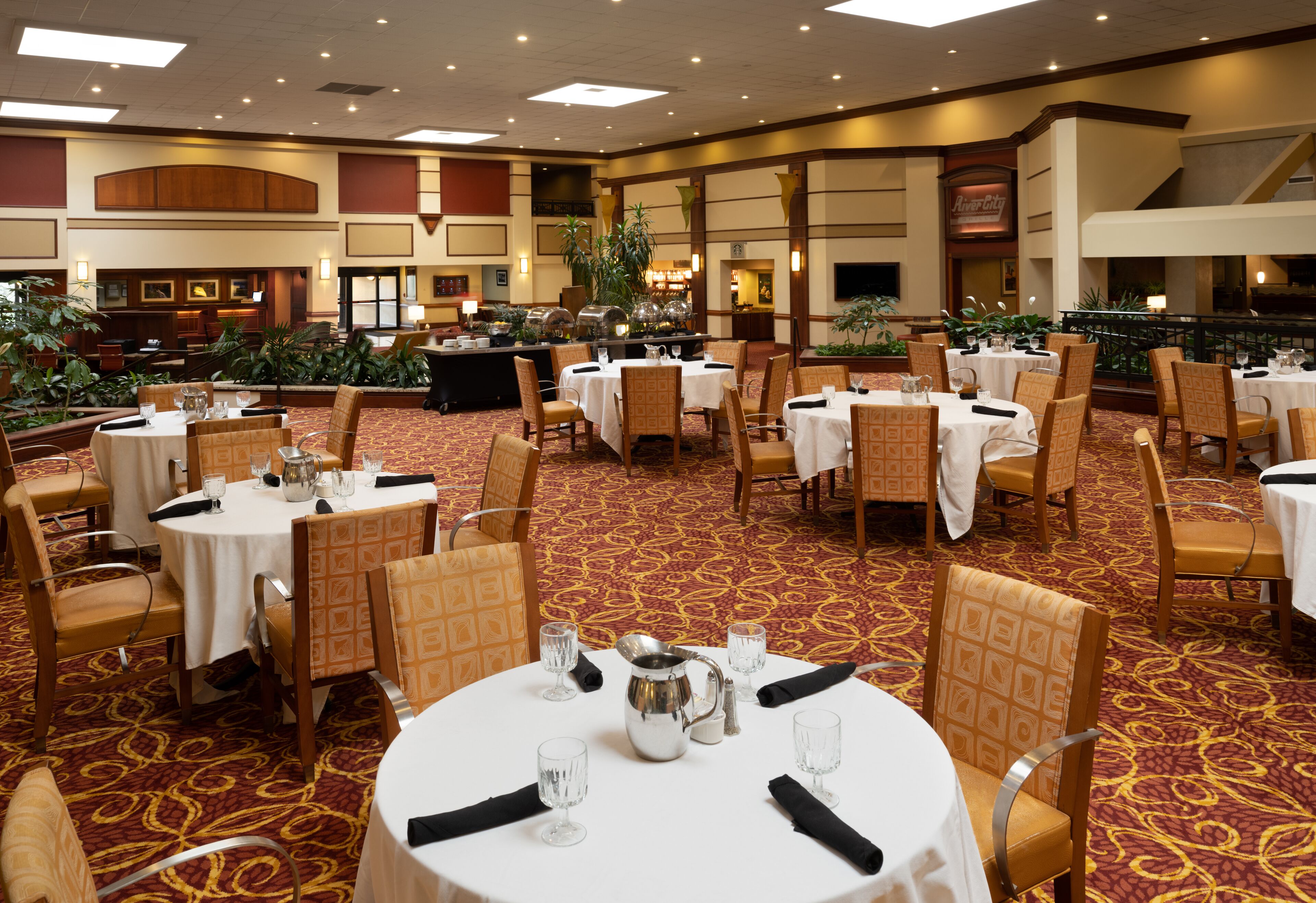 Breakfast, lunch, dinner served; American cuisine 