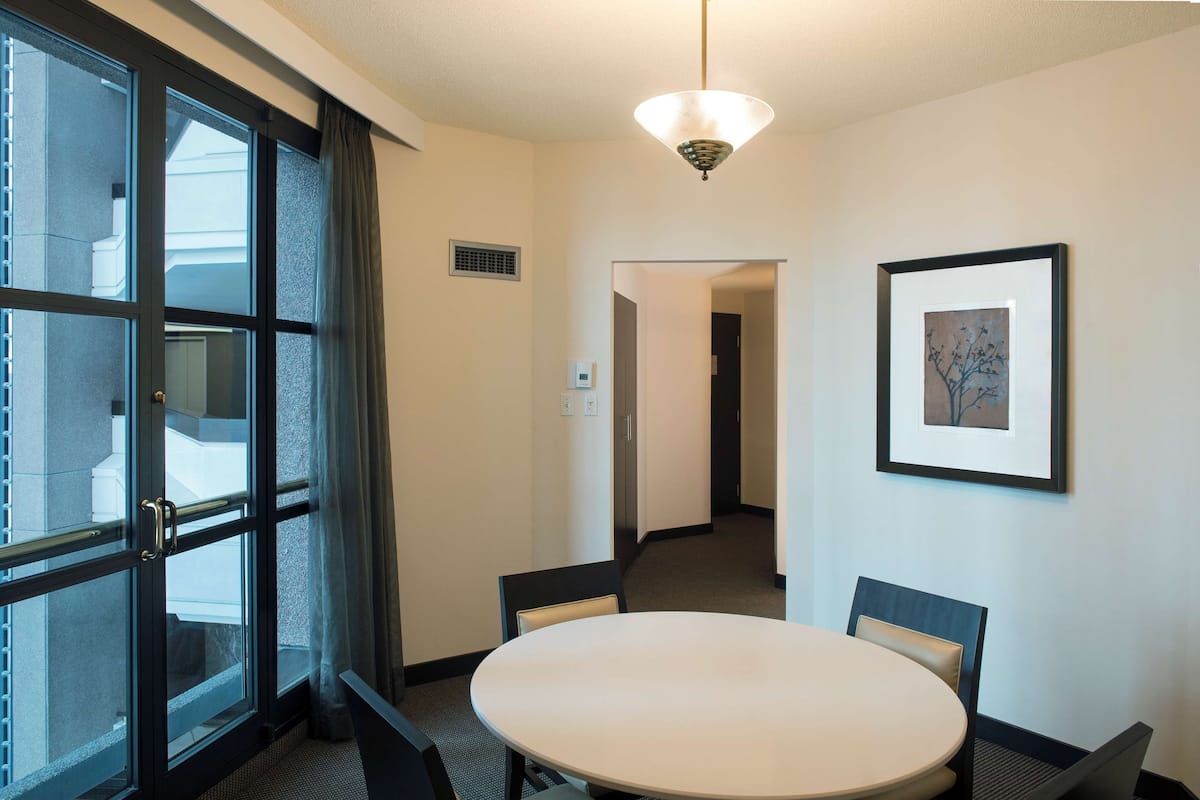 Suite, 1 Bedroom | Living area | TV, pay movies
