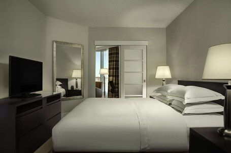Hilton Toronto Markham Suites Conference Centre Spa - Image 70