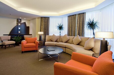 Hilton Toronto Markham Suites Conference Centre Spa - Image 40