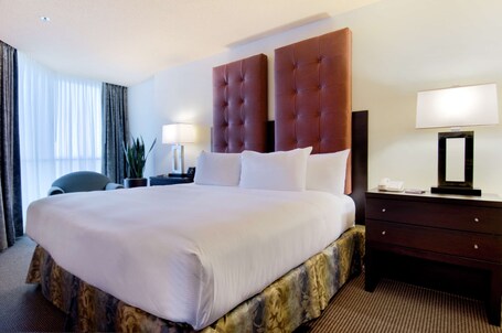 Hilton Toronto Markham Suites Conference Centre Spa - Image 11