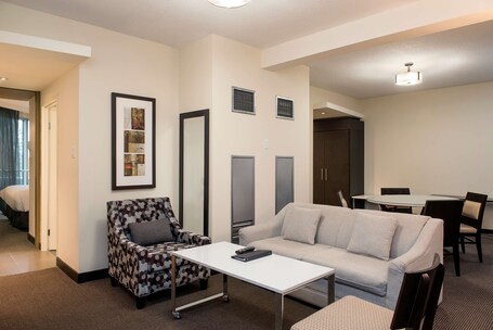 Hilton Toronto Markham Suites Conference Centre Spa - Image 38