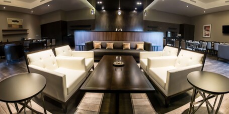 Hilton Toronto Markham Suites Conference Centre Spa - Image 79