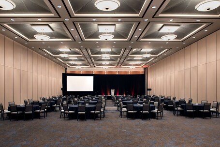 Hilton Toronto Markham Suites Conference Centre Spa - Image 96