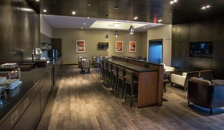 Hilton Toronto Markham Suites Conference Centre Spa - Image 69