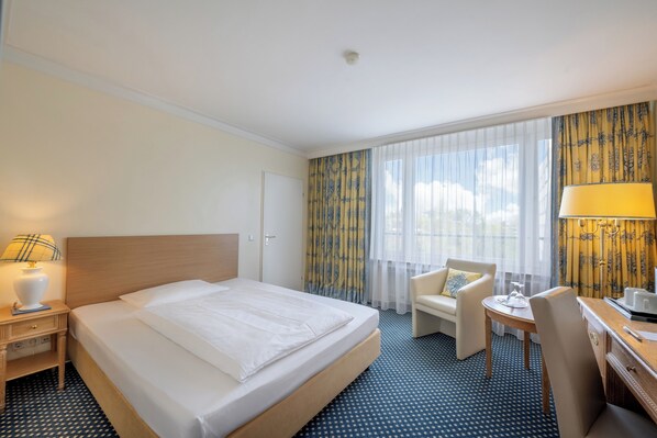 Superior Room, 1 Queen Bed